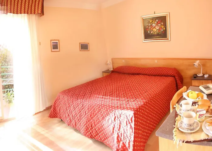 Savoia 2* Ospedaletti