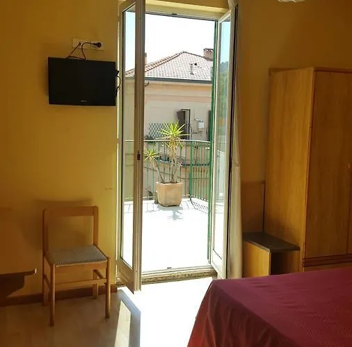 Savoia 2* Ospedaletti